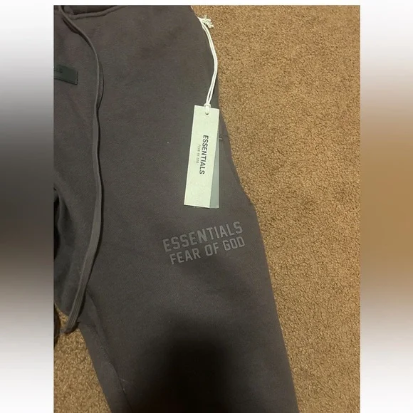 Essentials Fear of God Sweatpants - Picture 2 of 4